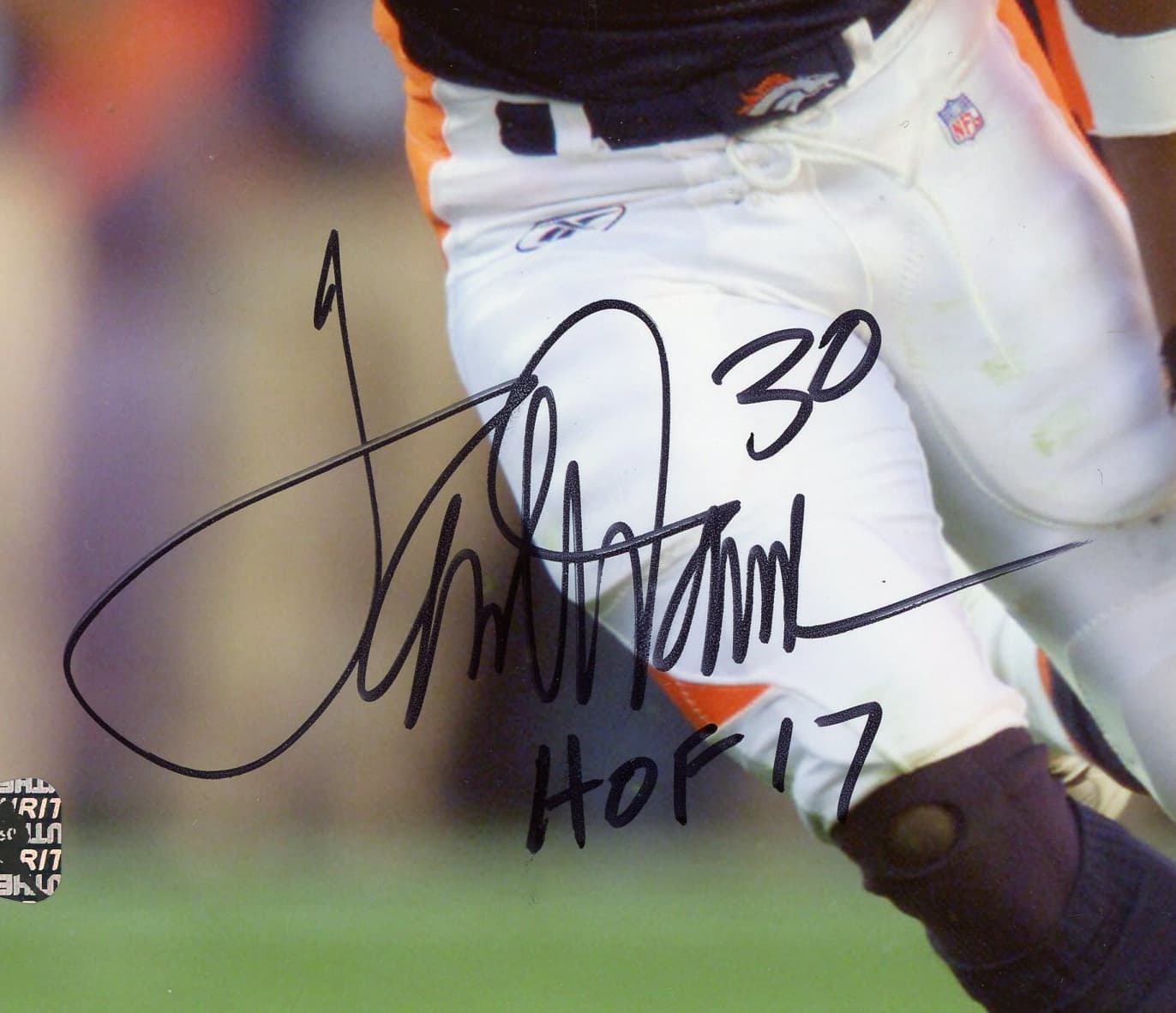 Terrell Davis Signed Denver Broncos 8×10 Unframed Photo with “HOF 17” Inscription Terrell Davis Photo 8x10-terrell-davis-denver-broncos-8-10, Denver Broncos, view 2, supplier stock photo