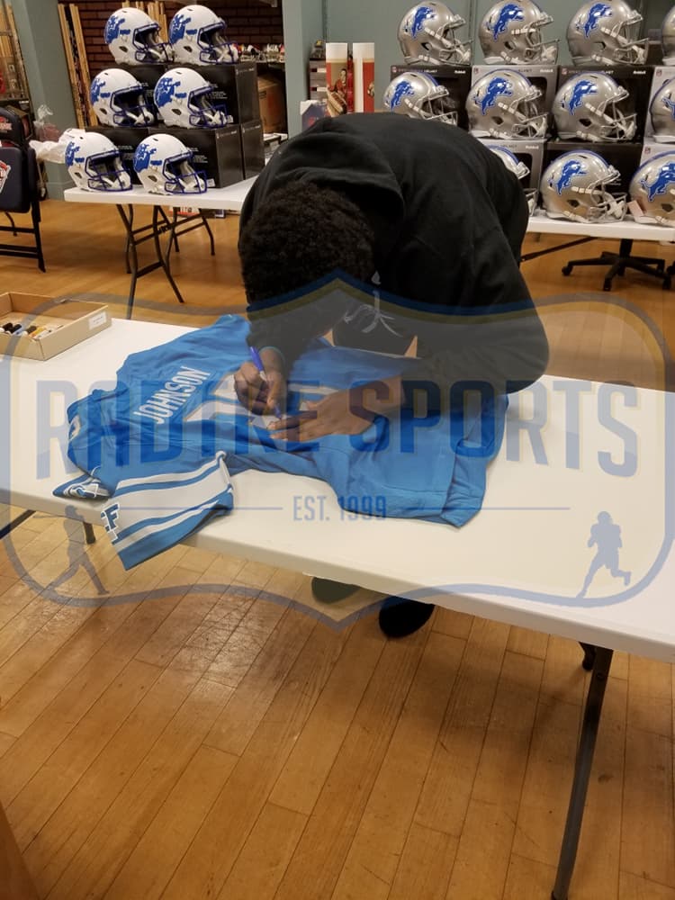 Kerryon Johnson Signed Detroit Lions Nike Limited Blue NFL Jersey with “MoTown’s Finest” Inscription Kerryon Johnson Jersey kerryon-johnson-detroit-lions-nike-limited, view 4, supplier stock photo