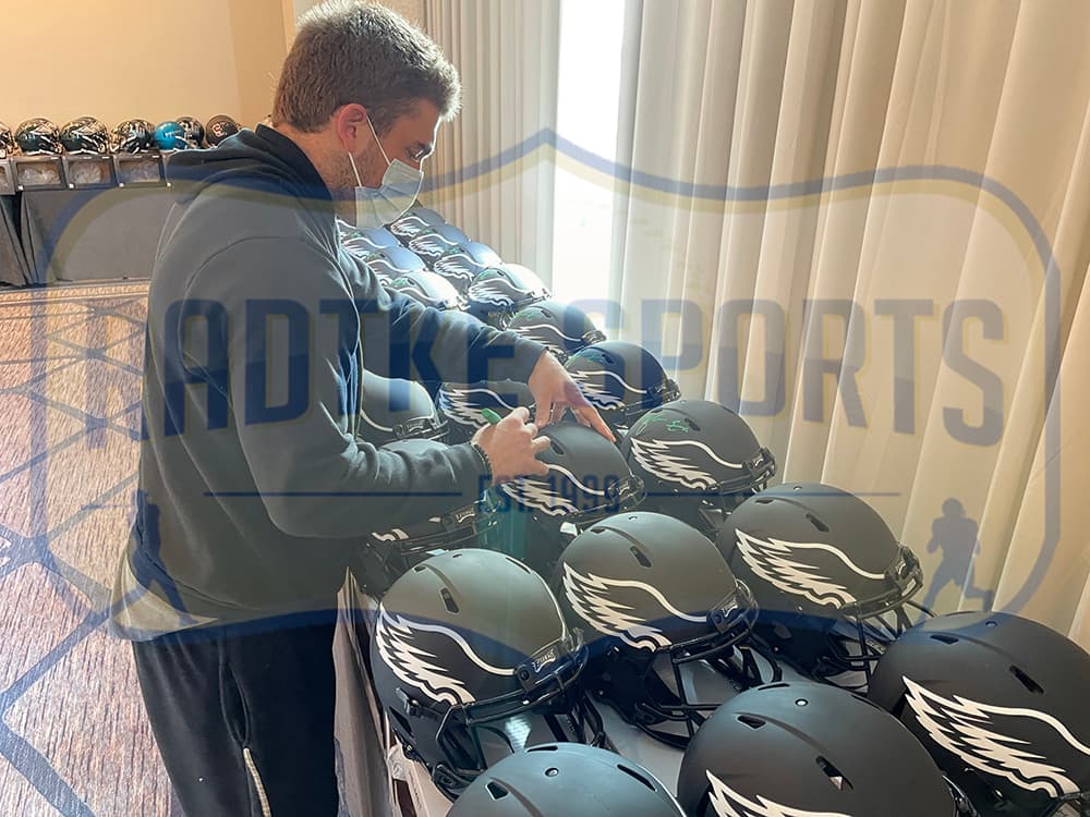 Zach Ertz Signed Philadelphia Eagles Speed Authentic Eclipse NFL Helmet – Neon Ink Zach Ertz Helmet zach-ertz-philadelphia-eagles-speed-eclipse, Philadelphia Eagles, view 2, supplier stock photo