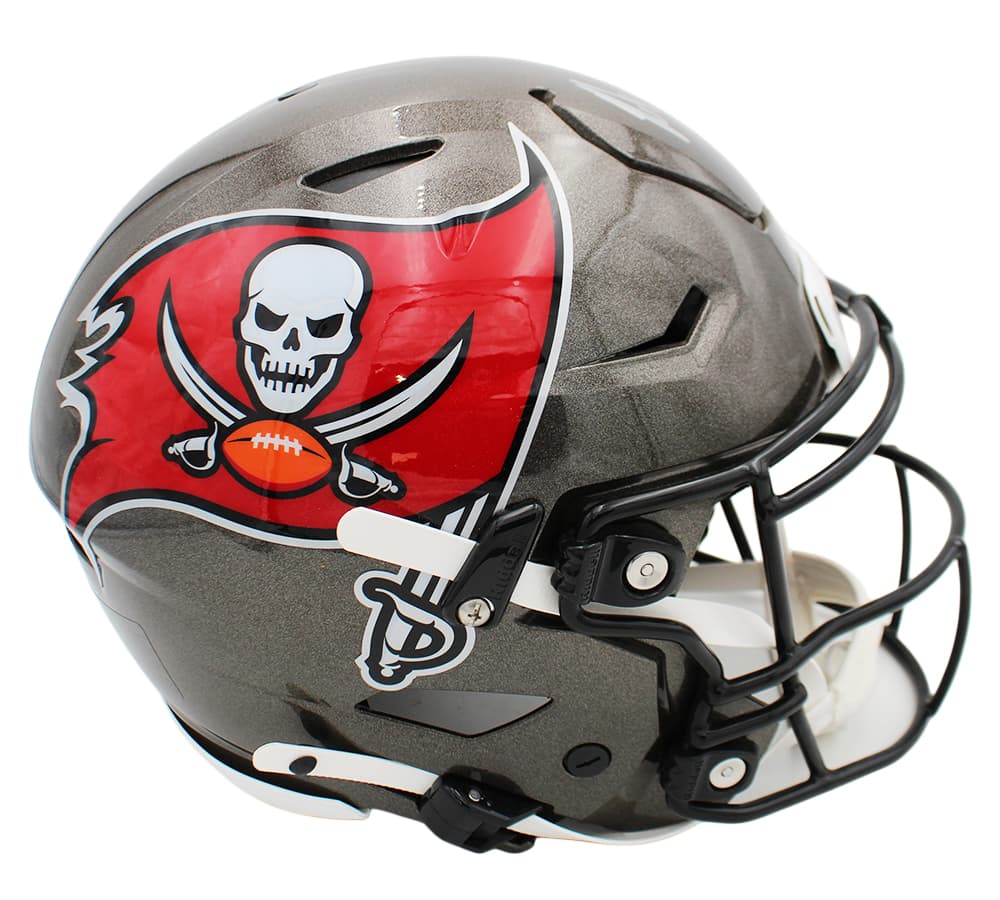 Rob Gronkowski Signed Tampa Bay Buccaneers Speed Flex Authentic NFL Helmet Rob Gronkowski Helmet rob-gronkowski-tampa-bay-buccaneers-speed, view 2, supplier stock photo