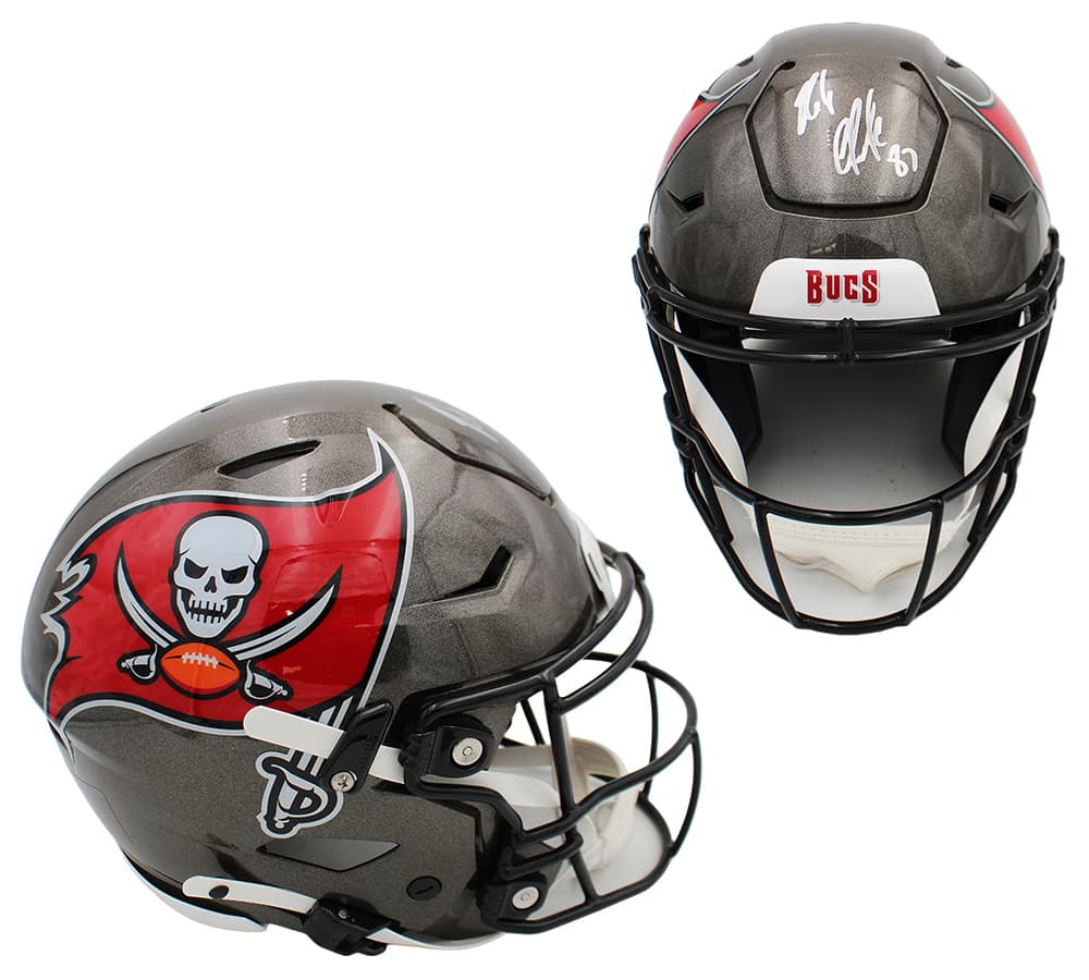 Rob Gronkowski Signed Tampa Bay Buccaneers Speed Flex Authentic NFL Helmet Rob Gronkowski Helmet rob-gronkowski-tampa-bay-buccaneers-speed, supplier stock photo