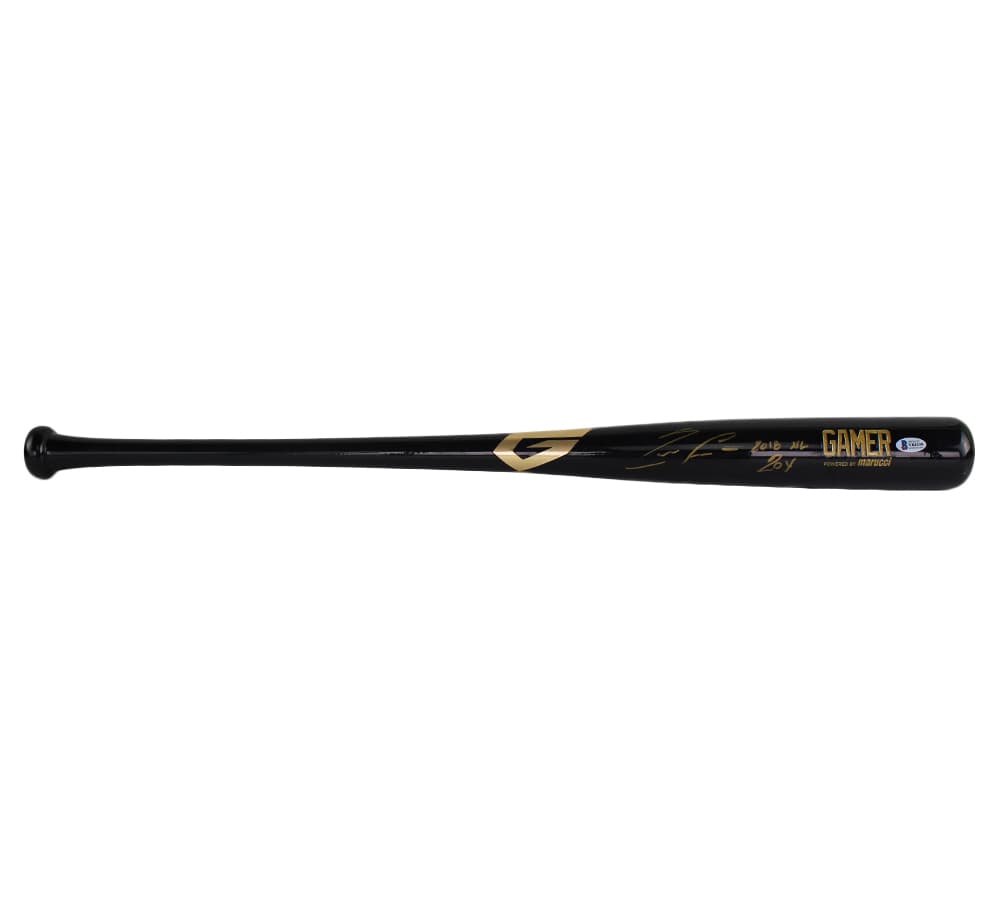 Ronald Acuna Jr Signed Atlanta Braves Marucci Gamer Black MLB Bat with “NL ROY 2018” Inscription Ronald Acuna Jr Bat ronald-acuna-jr-atlanta-braves-marucci, Atlanta Braves, view 2, supplier stock photo