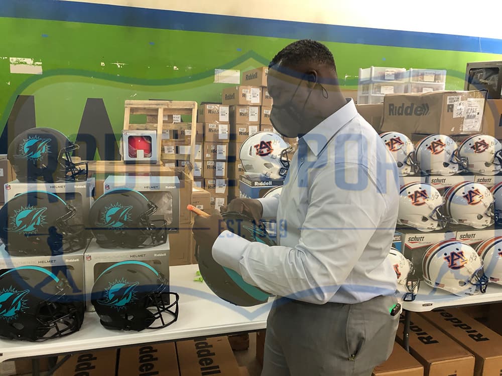 Ronnie Brown Signed Miami Dolphins Speed Eclipse Authentic NFL Helmet Ronnie Brown Helmet ronnie-brown-miami-dolphins-speed-eclipse, Miami Dolphins, view 3, supplier stock photo