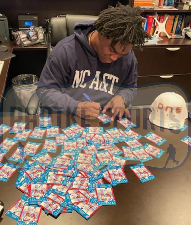 Edgerrin James Signed Indianapolis Colts NFL Card with “HOF 20” Inscription Edgerrin James Card edgerrin-james-indianapolis-colts-nfl-hof, view 3, supplier stock photo