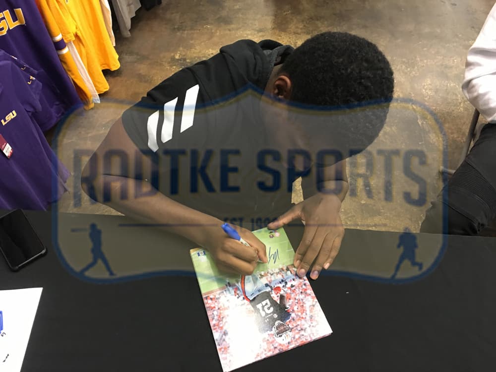Kerryon Johnson Signed Auburn Tigers Unframed 8×10 NCAA Photo – Horizontal Kerryon Johnson Photo 8x10-kerryon-johnson-auburn-tigers-unframed-8, Auburn Tigers, view 3, supplier stock photo