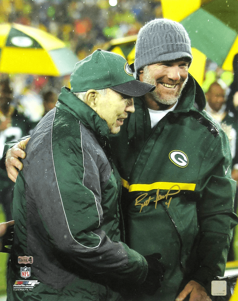 Brett Favre Signed Green Bay Packers Jersey Retirement Ceremony 16×20 NFL Photo Brett Favre Jersey 16x20-brett-favre-green-bay-packers-retirement, Green Bay Packers, supplier stock photo