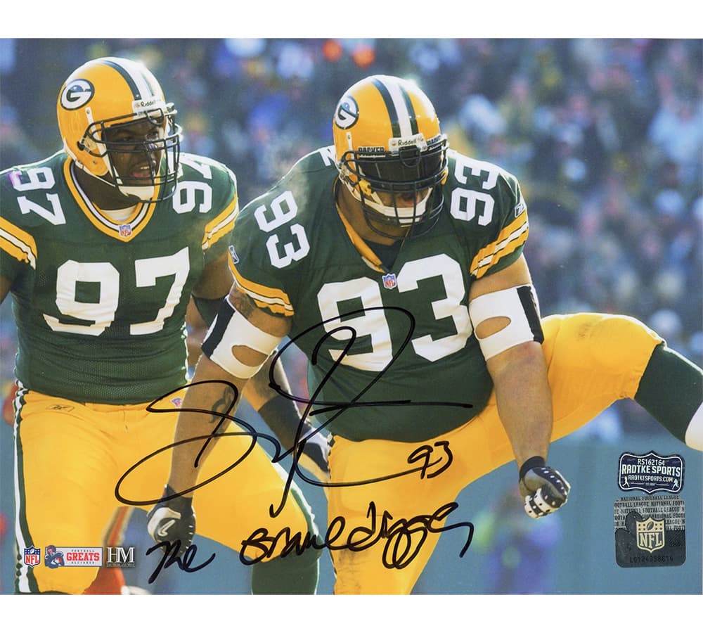 Gilbert Brown Signed Green Bay Packers Unframed 8×10 Leg Up Photo with “The Gravedigger” Inscription- Black Ink Gilbert Brown Photo 8x10-gilbert-brown-green-bay-packers-unframed, Green Bay Packers, supplier stock photo
