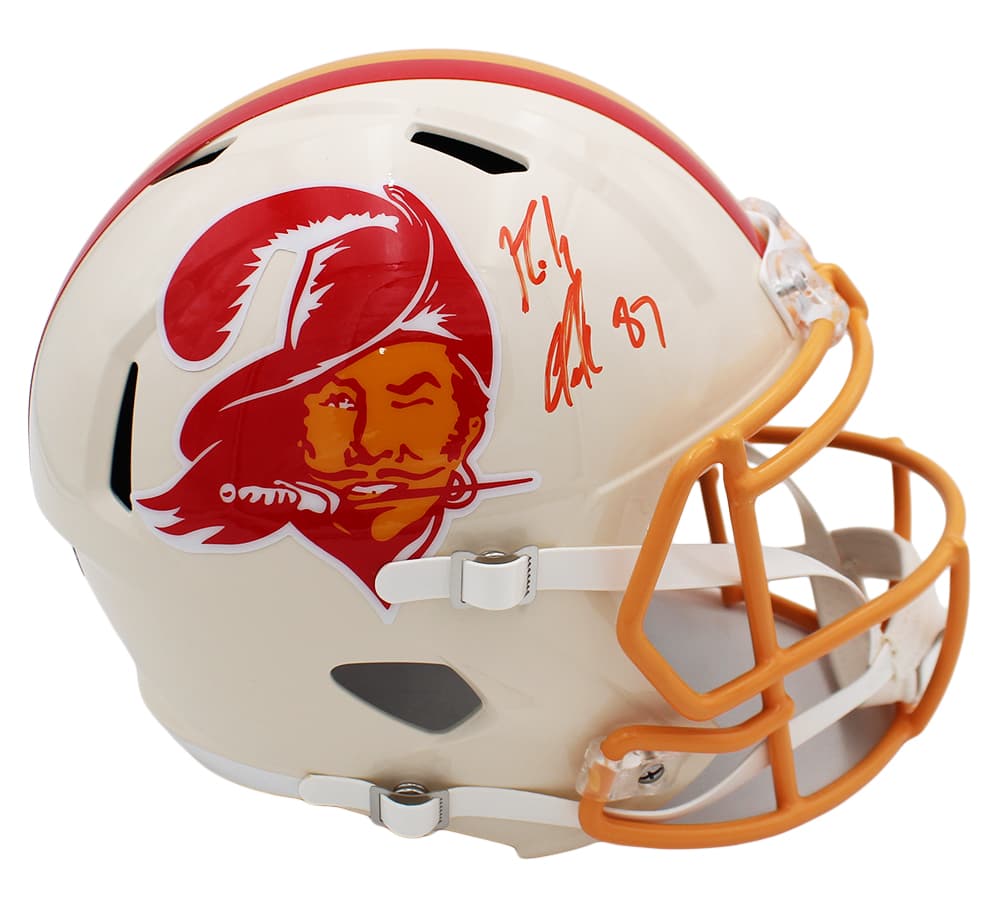Rob Gronkowski Signed Tampa Bay Buccaneers Speed Full Size Retro NFL Helmet Rob Gronkowski Helmet rob-gronkowski-tampa-bay-buccaneers-speed, supplier stock photo