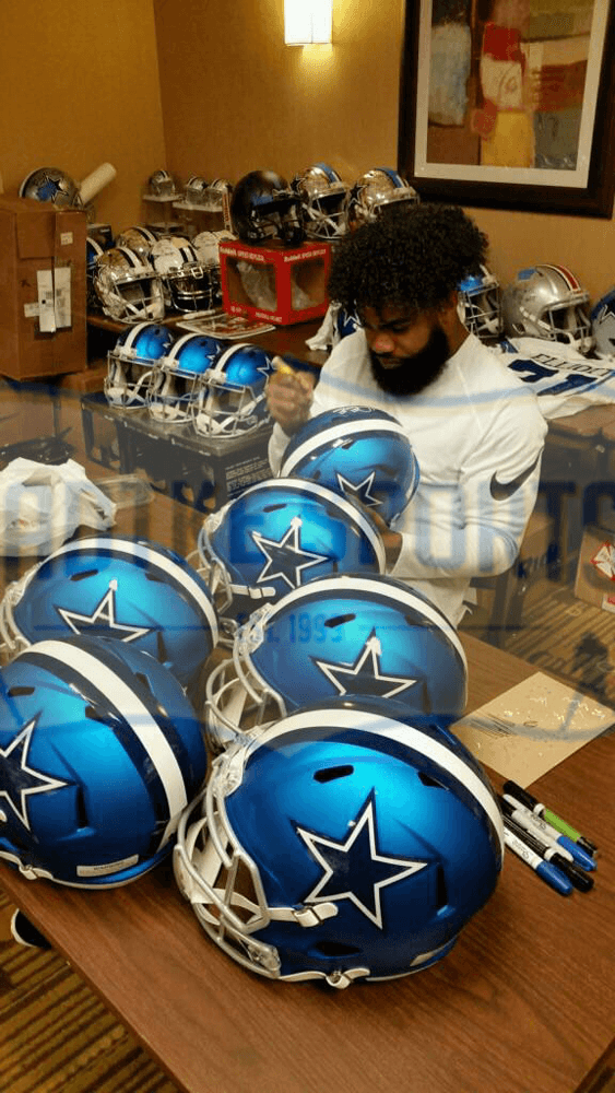 Ezekiel Elliott Signed Dallas Cowboys Current Authentic NFL Helmet with “We Dem Boyz” Inscription Helmet ezekiel-elliott-dallas-cowboys-current-nfl, Dallas Cowboys, view 2, supplier stock photo