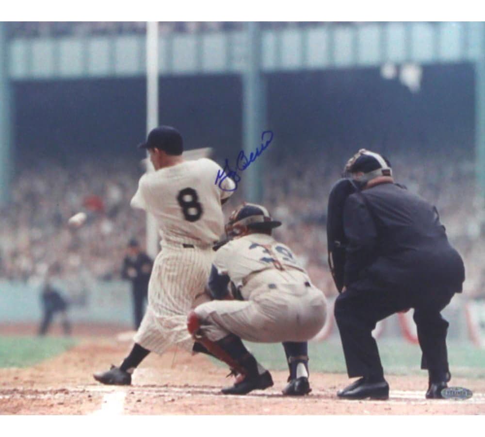 Yogi Berra Signed New York Yankees Unframed 11×14 Photo – Horizontal Swinging Yogi Berra Photo 11x14-yogi-berra-york-yankees-unframed-11, New York Yankees, supplier stock photo