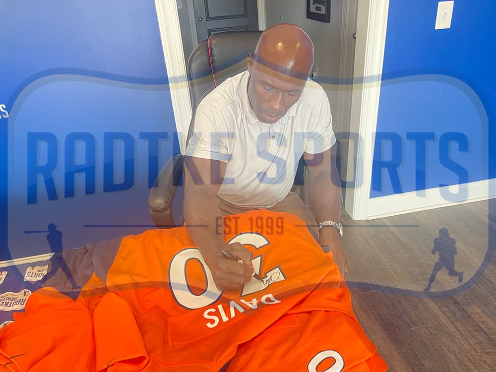 Terrell Davis Signed Denver Custom Orange Jersey with “HOF 17” Inscription Terrell Davis Jersey terrell-davis-denver-orange-hof-17, view 3, supplier stock photo