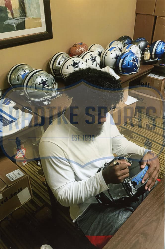 Ezekiel Elliott Signed Dallas Cowboys Current Authentic NFL Helmet with “Feed Me” Inscription Ezekiel Elliott Helmet ezekiel-elliott-dallas-cowboys-current-nfl, Dallas Cowboys, view 2, supplier stock photo