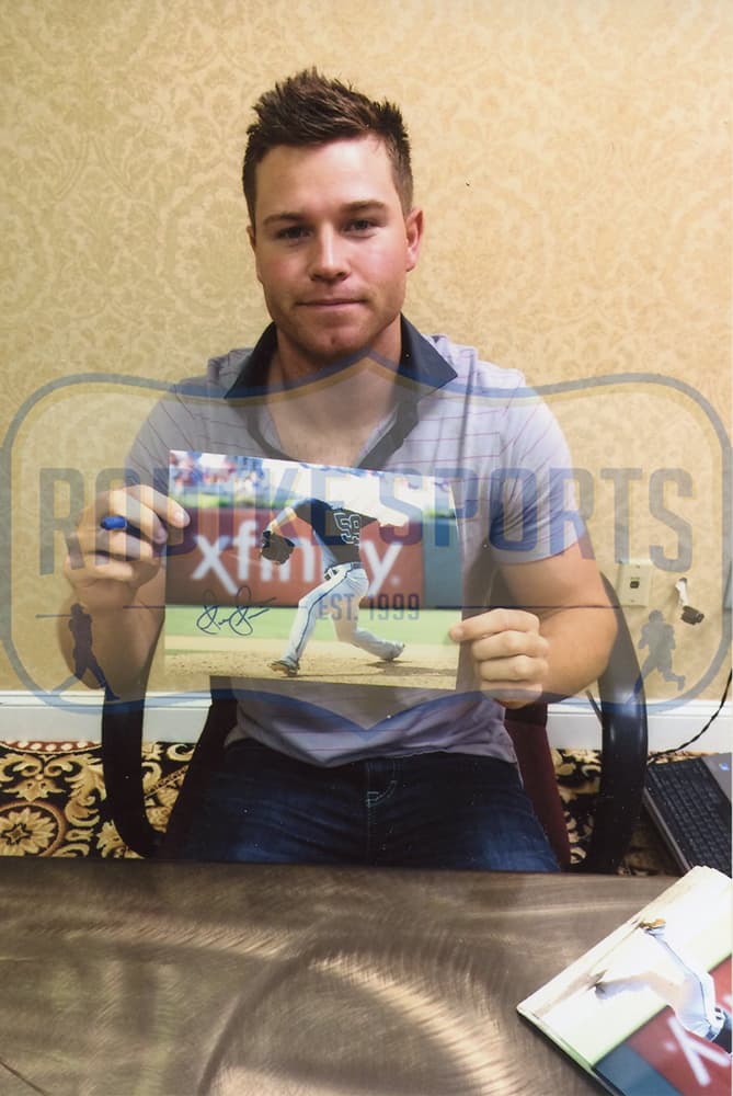 Shae Simmons Signed Braves Unframed 8×10 Photo-Blue Ink Photo 8x10-shae-simmons-braves-unframed-8-10, Atlanta Braves, view 3, supplier stock photo